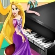 لعبة ربانزل العزف على البيانو